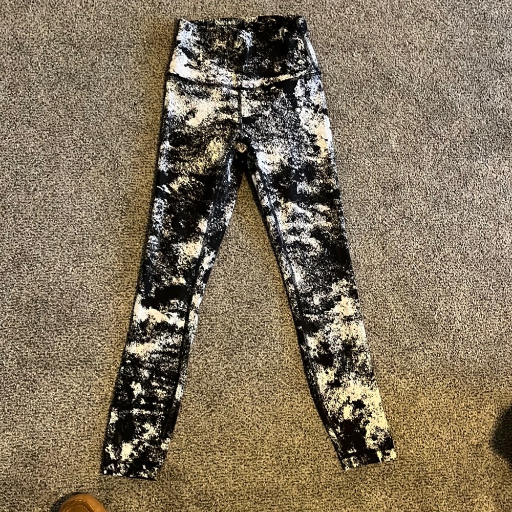 Lululemon wunder under 25’ length